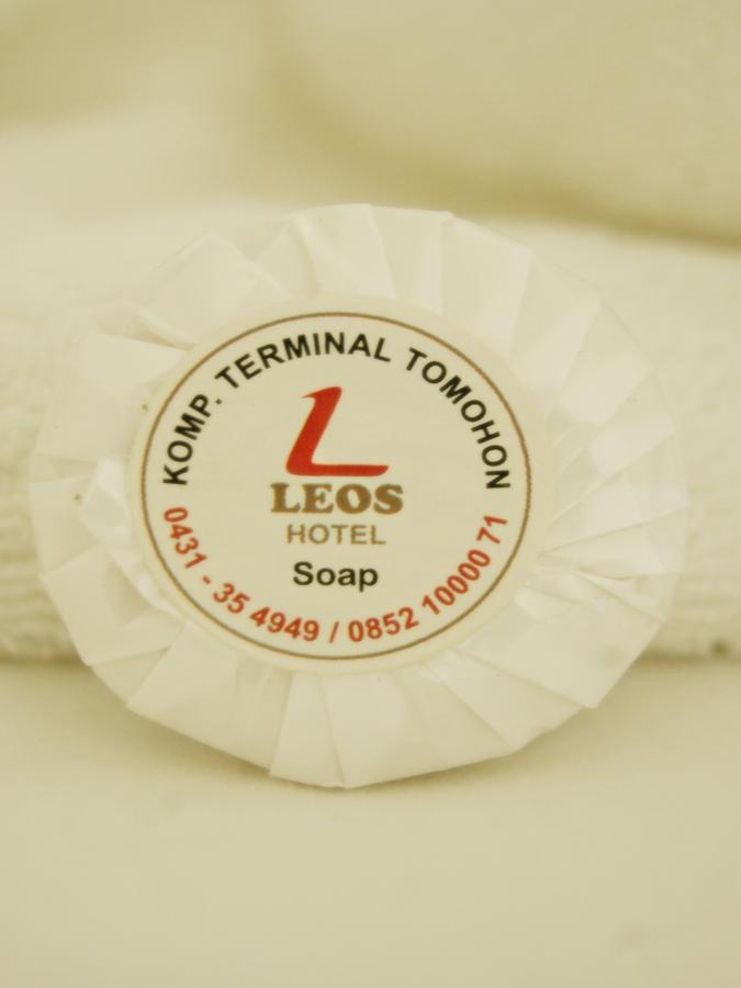 Leos Hotel Tomohon Экстерьер фото